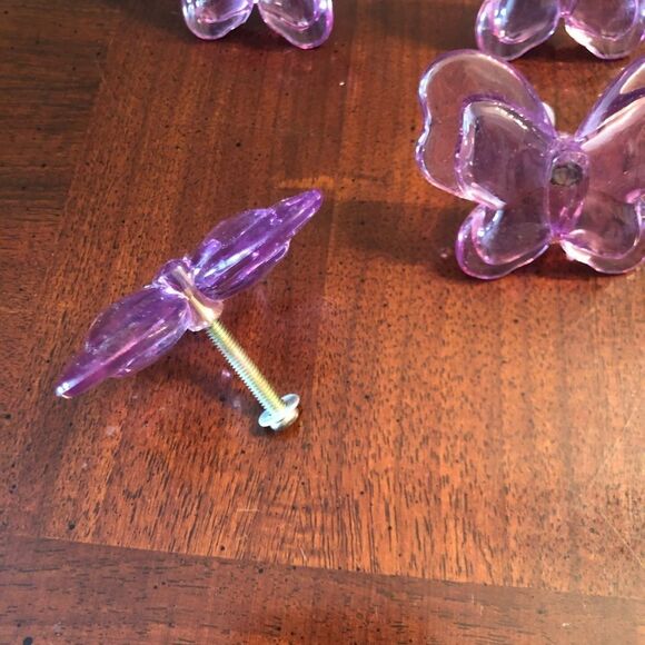 4 Lucite Lilac Purple Butterfly Drawer Pulls Decor - Picture 3 of 4